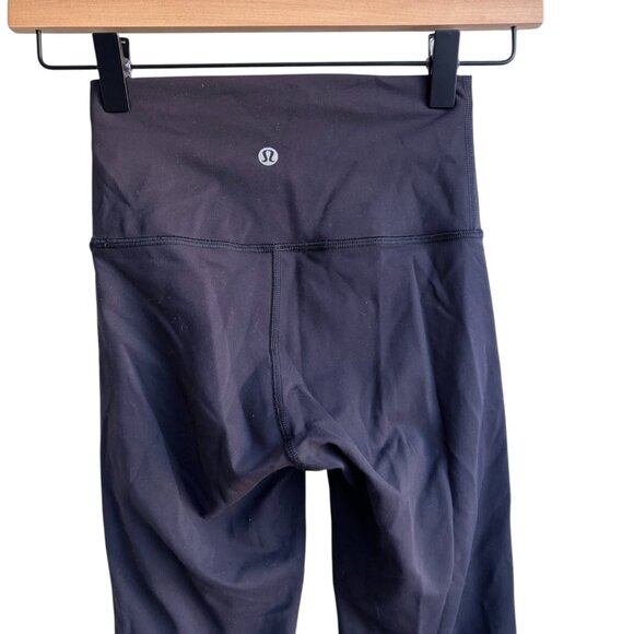 Like New, Lululemon Wunder Train Leggings 23" Inseam Size 2 High Waisted - Picture 4 of 9